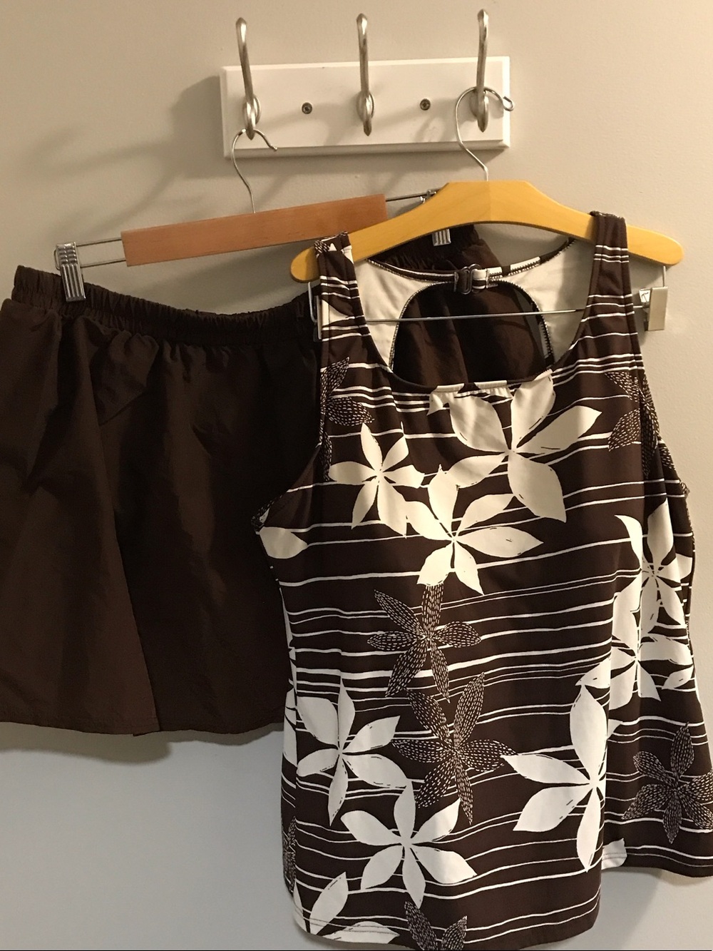 Women’s Brown & White Floral Tankini Set